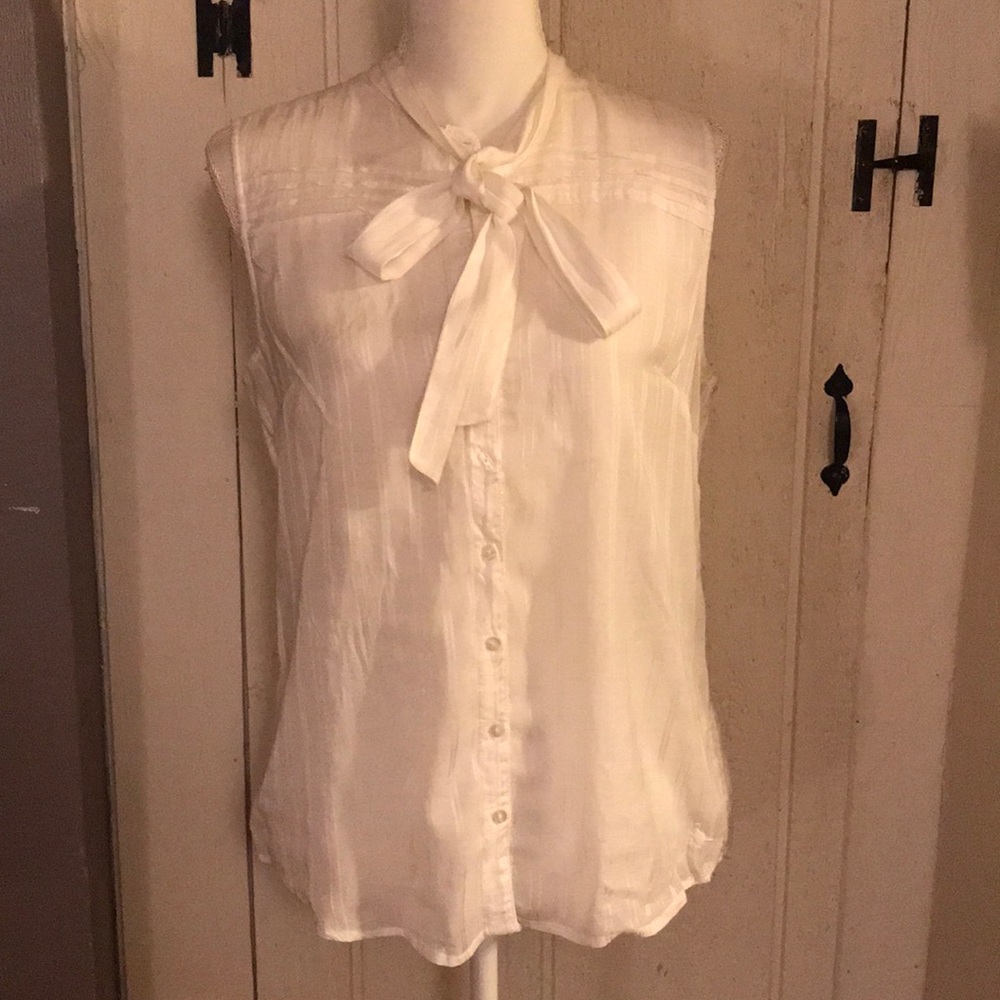 NWOT Jack Wills Tie Collar Sleeveless Blouse